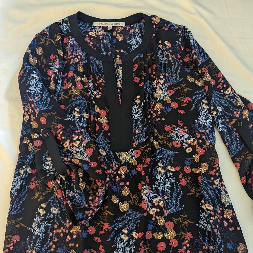 Collective Concept flowy blouse